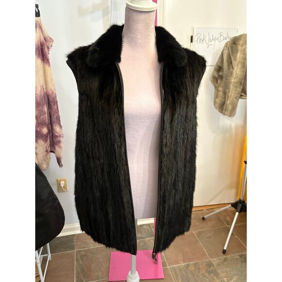 Reversible Mink & Leather Vest - Picture 3 of 10